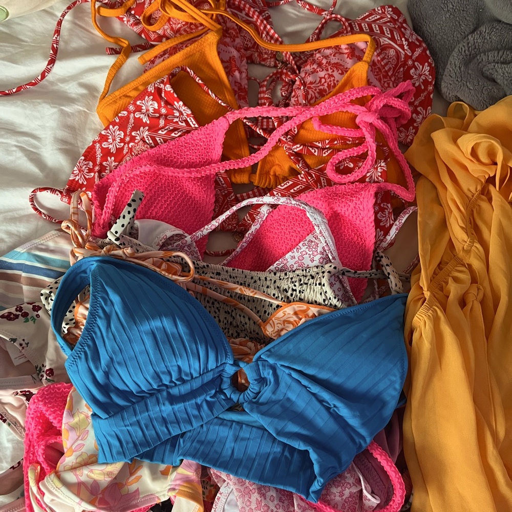 BIKINIS (LOT OF THEM)